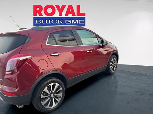 Used 2022 Buick Encore Preferred w/ Safety Package image 4