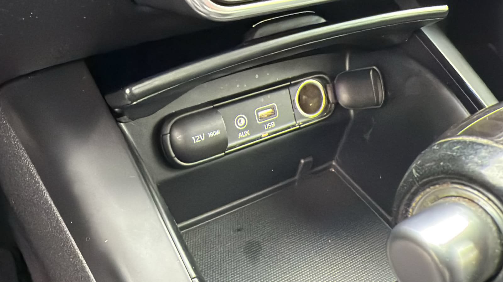 Used 2018 Kia Sorento AWD image 21