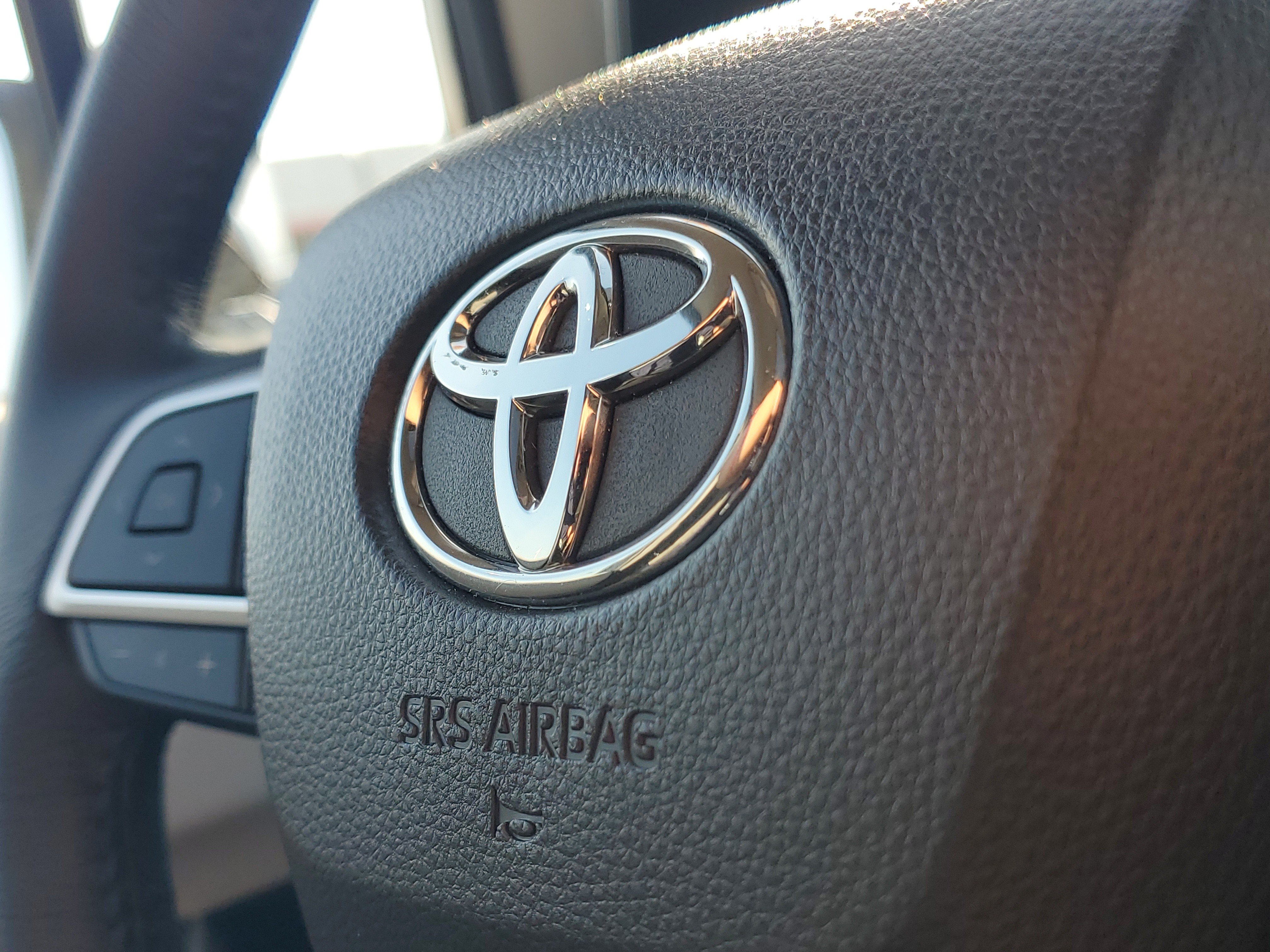 Certified 2026 Toyota Sienna XLE FWD image 27
