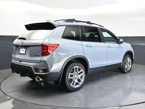 Used 2023 Honda Passport EX-L image 5