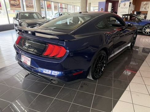 Used 2018 Ford Mustang Premium w/ Ecoboost Performance Package RWD image 6