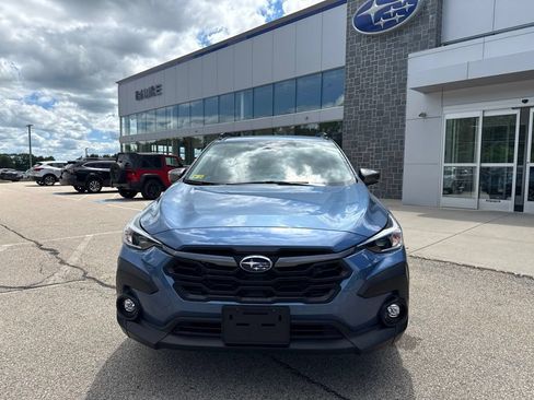 Used 2024 Subaru Crosstrek 2.0i Premium AWD/4WD image 9