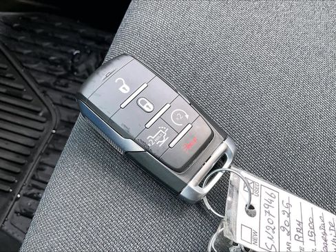 Used 2025 RAM 1500 Lone Star image 13