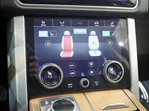 Used 2021 Land Rover Range Rover Autobiography image 26