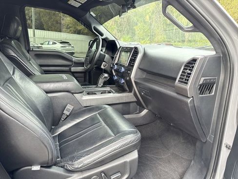 Used 2018 Ford F150 XLT w/ Equipment Group 302A Luxury image 15