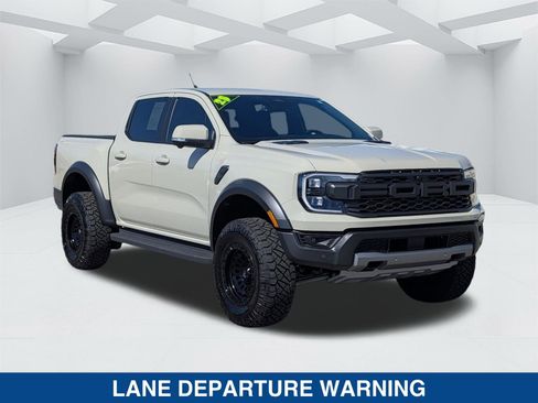 Used 2025 Ford Ranger Raptor image 2