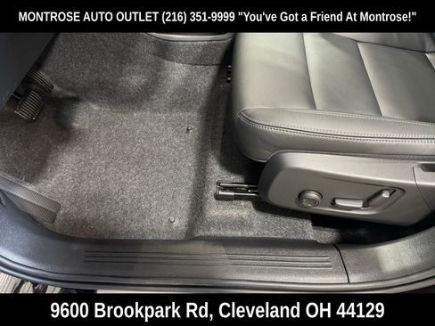 New 2026 Volvo XC40 B5 Core w/ Protection Package Premier image 14