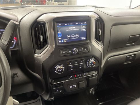 Used 2021 Chevrolet Silverado 2500 W/T w/ WT Fleet Convenience Package image 29