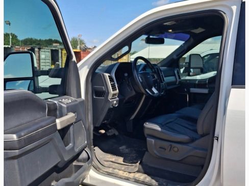 Used 2022 Ford F250 Lariat w/ Lariat Ultimate Package AWD/4WD image 10