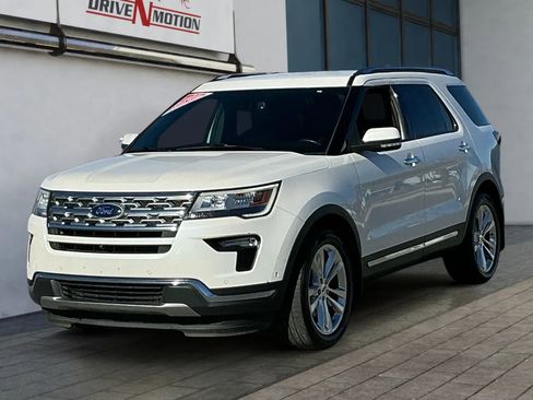 Used 2018 Ford Explorer Limited w/ Equipment Group 301A image 7