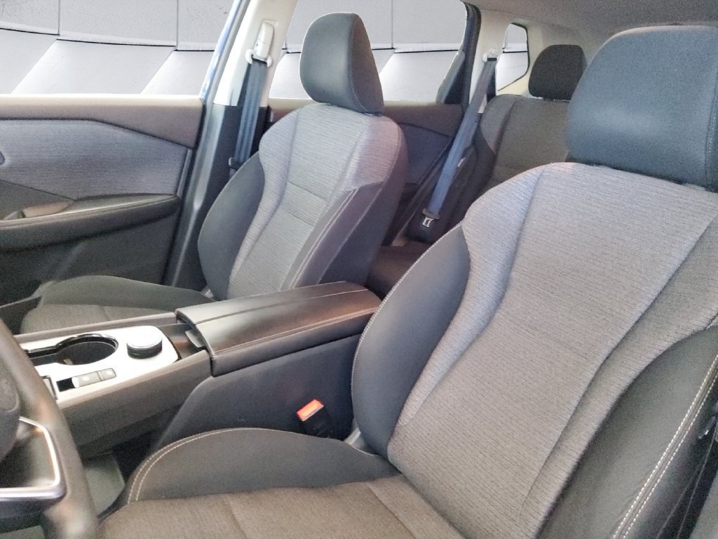 Used 2022 Nissan Rogue SV AWD/4WD image 7