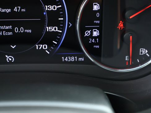 Used 2023 Chevrolet Malibu LT FWD image 4