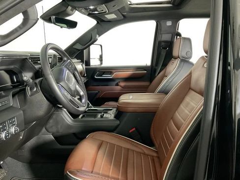 Used 2025 GMC Sierra 2500 Denali Ultimate image 29