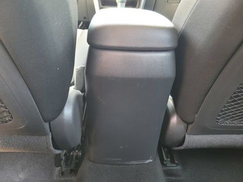Used 2019 Hyundai Kona SE FWD image 17