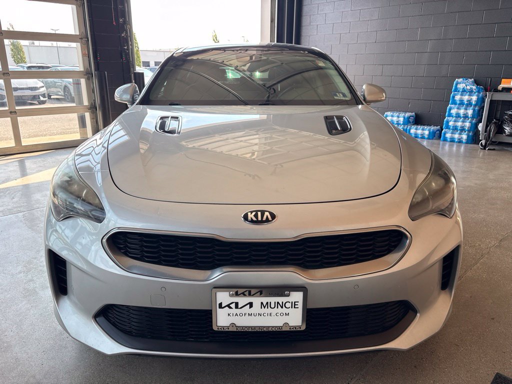 Used 2018 Kia Stinger Premium AWD/4WD image 3