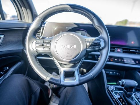 Used 2023 Kia Sportage X-Line w/ X-Line Premium Package image 16