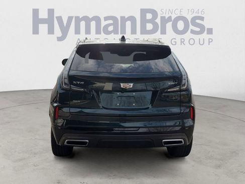 Used 2024 Cadillac XT4 Sport image 4