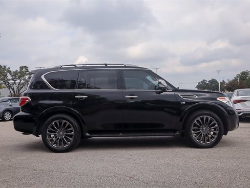 Used 2020 Nissan Armada Platinum w/ Platinum Reserve Package image 4