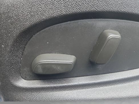 Used 2016 Chevrolet Camaro SS RWD image 17
