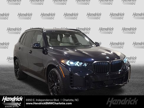 New 2026 BMW X5 xDrive40i w/ M Sport Package image 1