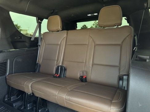 Used 2023 Chevrolet Suburban High Country w/ Max Trailering Package AWD/4WD image 31