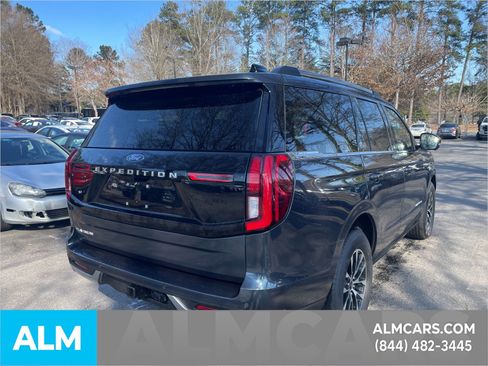 Certified 2025 Ford Expedition Platinum image 6