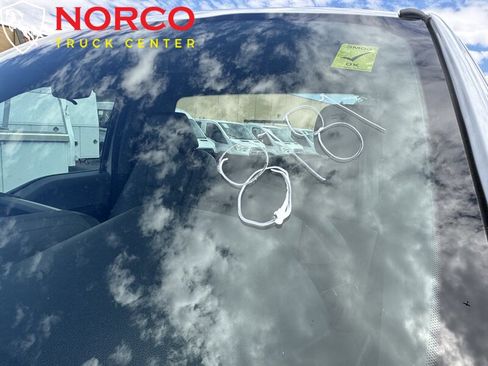 Used 2022 Ford F250 XL w/ Power Equipment Group image 27