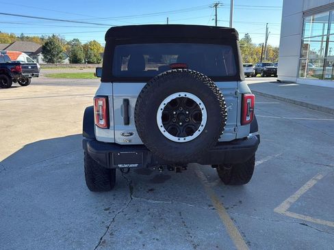 Used 2022 Ford Bronco Badlands w/ Sasquatch Package image 4