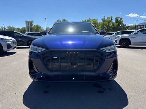Used 2022 Audi e-tron Prestige AWD/4WD image 8
