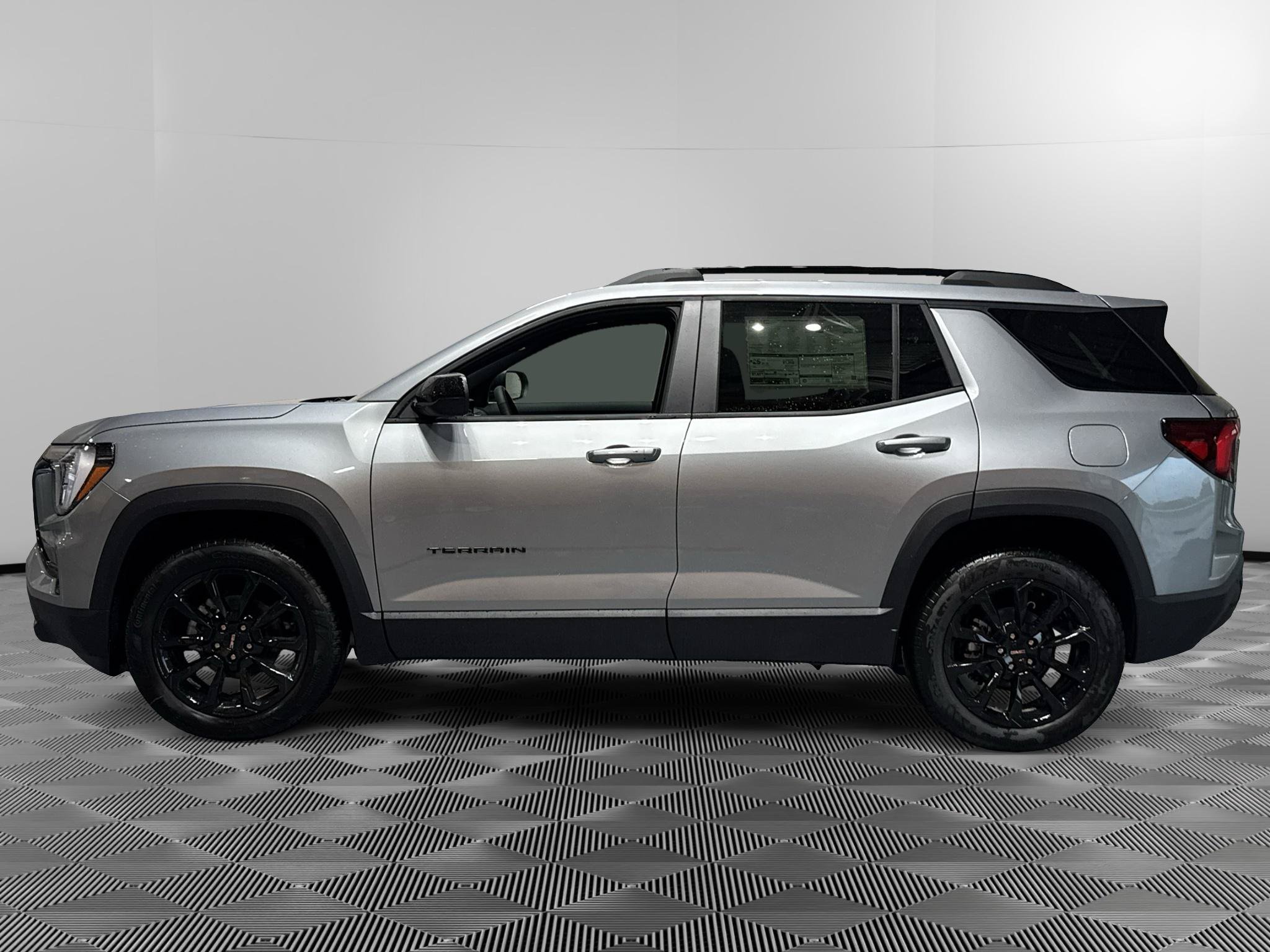 New 2027 GMC Terrain Elevation w/ Elevation Premium Package AWD/4WD image 2
