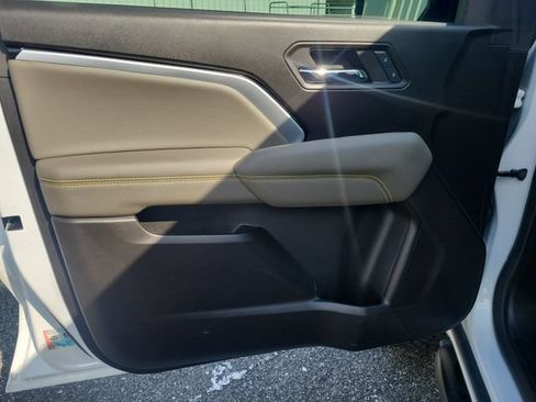 Certified 2024 Chevrolet Colorado ZR2 AWD/4WD image 19