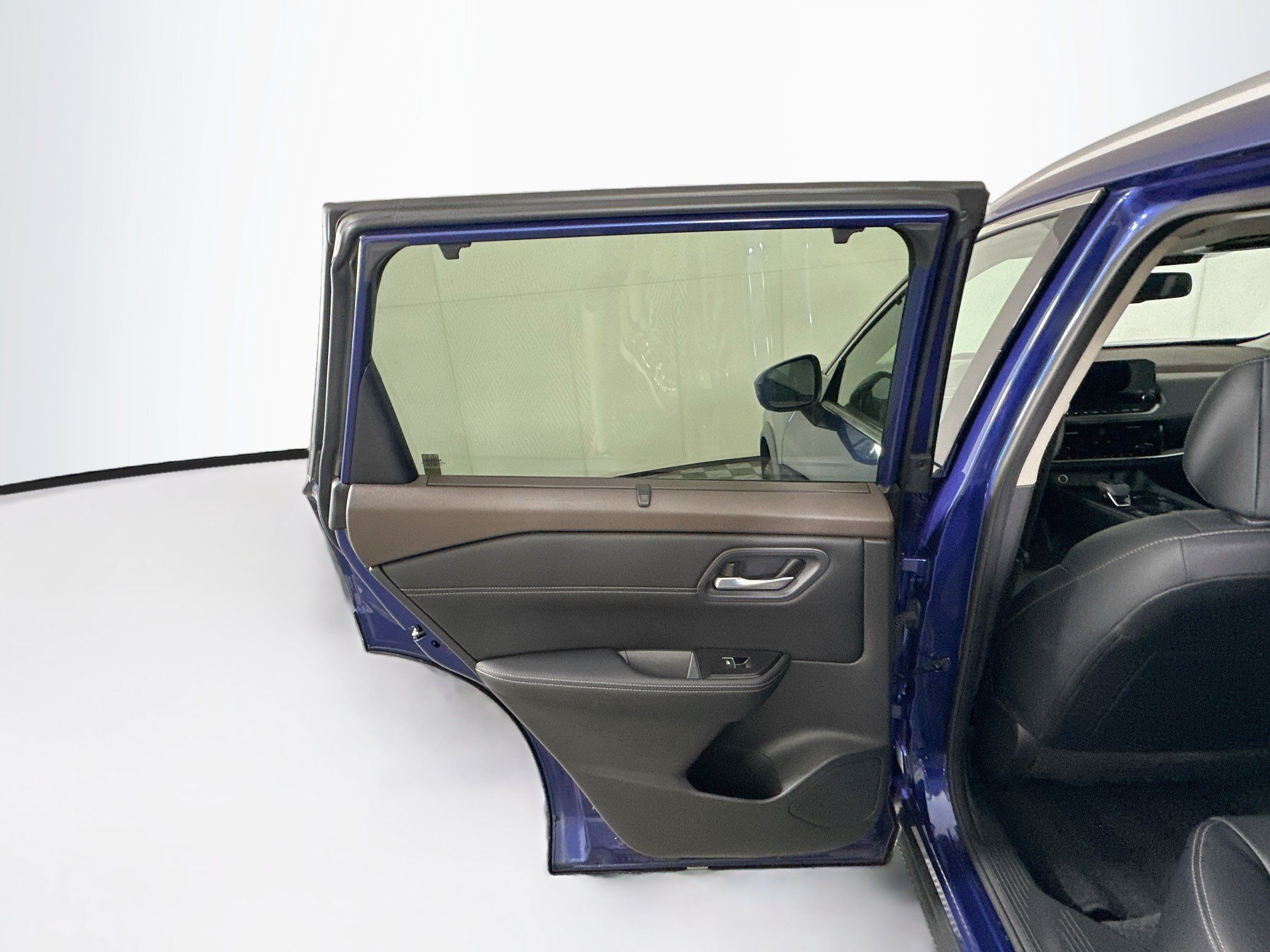 Used 2023 Nissan Rogue SL w/ SL Premium Package FWD image 27