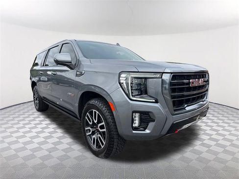 Used 2022 GMC Yukon XL AT4 w/ Max Trailering Package image 3