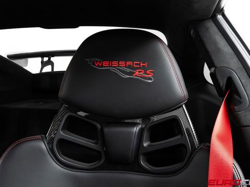 Used 2018 Porsche 911 GT2 RS image 50