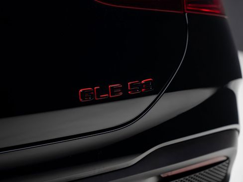 Used 2025 Mercedes-Benz GLE 53 AMG 4MATIC Coupe w/ AMG Night Package image 34