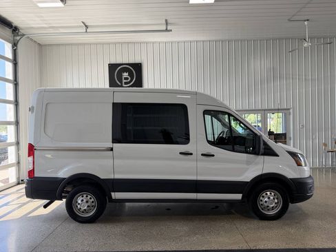 Used 2022 Ford Transit 250 Medium Roof AWD image 6