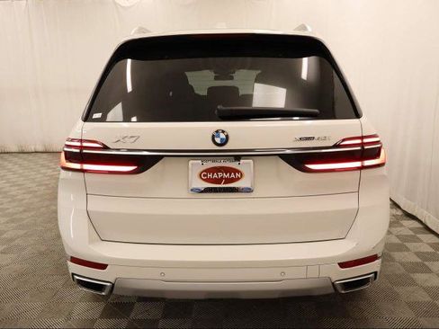 Used 2026 BMW X7 xDrive40i AWD/4WD image 6
