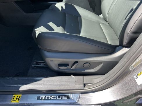 New 2026 Nissan Rogue SV image 17