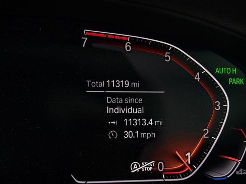 Used 2025 BMW X4 xDrive30i AWD/4WD image 17