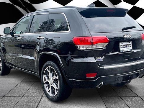 Used 2019 Jeep Grand Cherokee Overland image 12