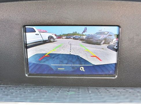 Used 2017 Ford Transit 350 XLT image 16