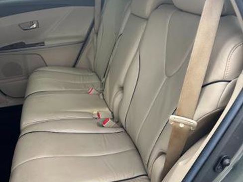 Used 2014 Toyota Venza XLE image 4