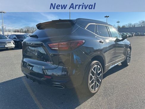 Certified 2025 Chevrolet Blazer RS image 4