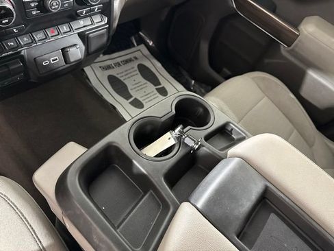 Used 2020 Chevrolet Silverado 1500 LT w/ Convenience Package RWD image 21