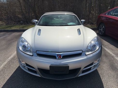 Used 2007 Saturn Sky w/ Premium Trim Pkg image 2