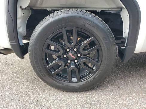Used 2023 GMC Sierra 1500 Elevation RWD image 5
