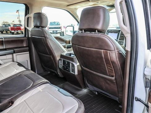 Used 2019 Ford F150 Limited image 23