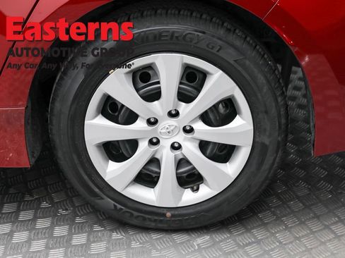 Used 2024 Toyota Corolla LE image 8