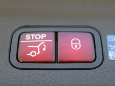 Certified 2026 Mercedes-Benz GLE 53 AMG 4MATIC image 10