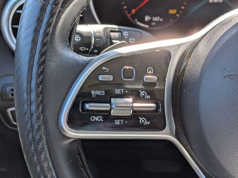 Used 2022 Mercedes-Benz GLC 300 image 18